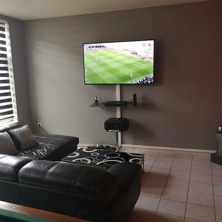 Steve House Apartment Charleroi