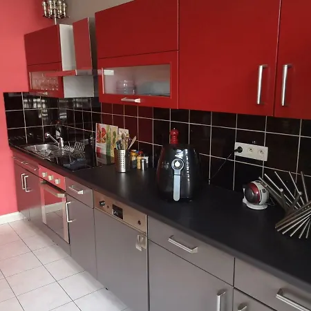 Steve House Charleroi