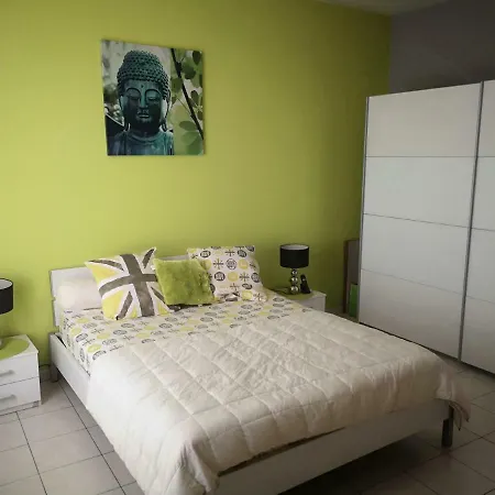 Steve House Charleroi